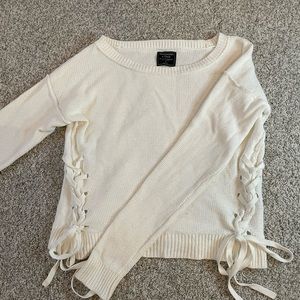 Abercrombie and Fitch Sweater
